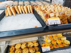 -爱德顺糕点食屋(利民道店)