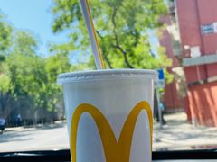 -麦当劳(展览路店)