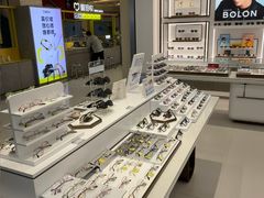 -宝岛眼镜·星创视光中心(金桥店)