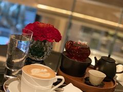 -Salon de Ville浦江汇(上海外滩华尔道夫酒店店)