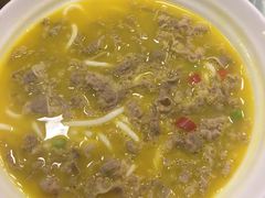 酸汤肥牛-梓程海鲜大酒家