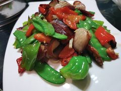 -舌尖上的食缘花园主题餐厅