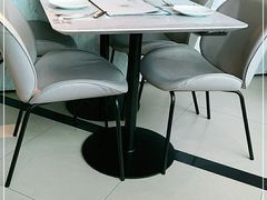 -必胜客(万达百货店)