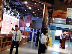 -宝燕海货工场(长江国际店)