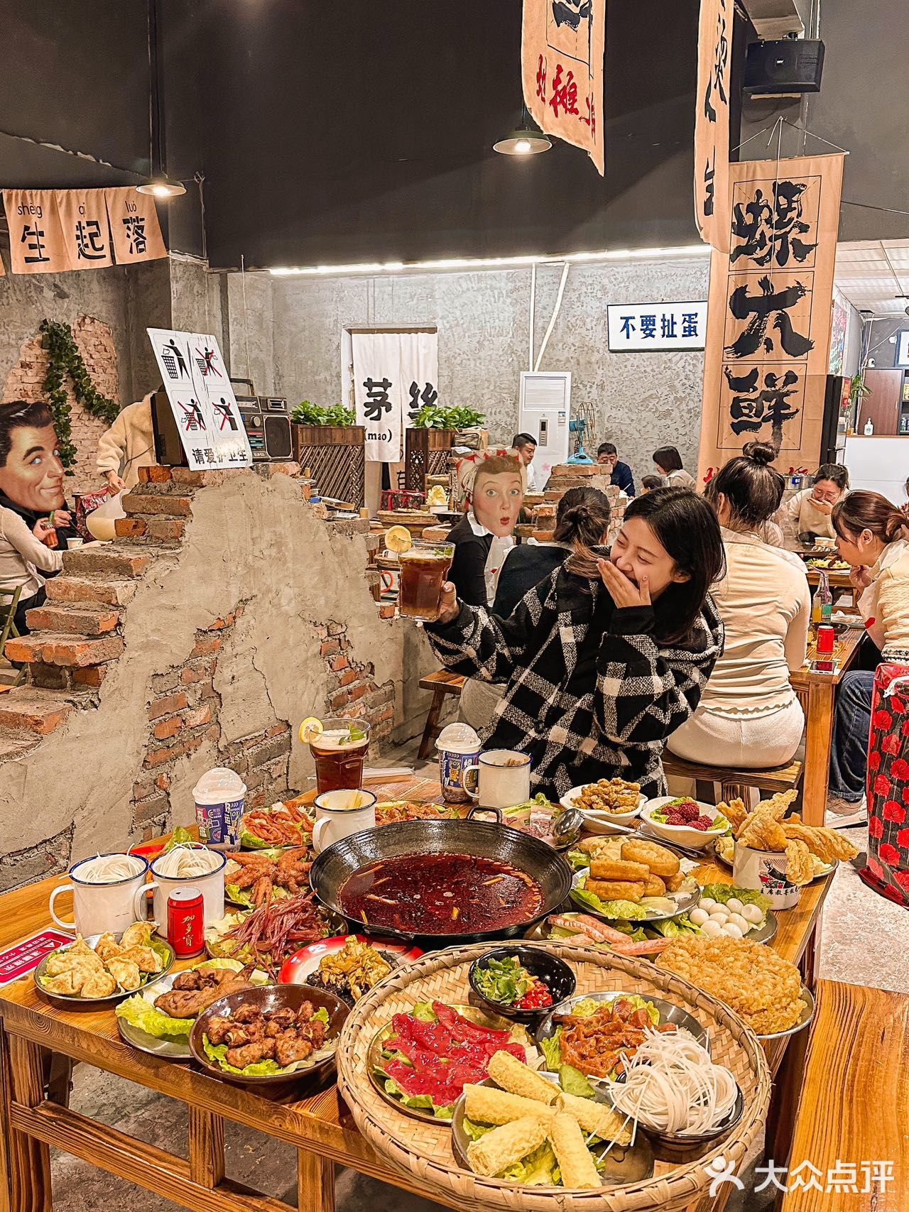 合肥｜可以吃亿次的螺蛳粉火锅！又香又臭巨上头️