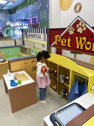 -莫莉幻想儿童乐园(北京丰台永旺店)