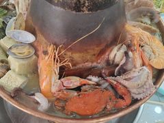 -一口猪海鲜浑锅·东北家常菜