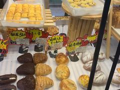 -光明牛奶棚(南泉店)