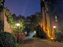 -奔驰北京极光星徽(四元桥店)