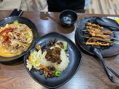 -陈老斯呼尔嗨吃烧烤(科巷店)