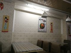 -丽丽三鲜螺蛳粉(田林路店)