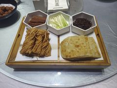 -鸭王烤鸭店(三里河店)
