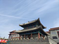 -钟楼大面包