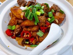 土豆烧牛腩-胡子大厨·超级小炒肉(晶耀前滩店)