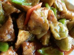 -小锅饭豆腐馆(建大店)