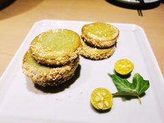 西湖绿茶饼-枕水江南(铁西万象汇店)