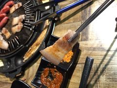 -哈哈碳都·牛肋条无限自助烤肉(台江万达店)