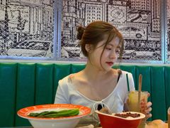 -七爷清汤腩·港式茶餐厅(世博店)