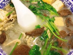 -苏生鸭血粉丝(鹿鸣路店)