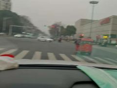 -大润发(勤业店)