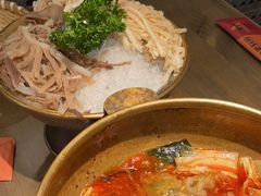 -毛肚向右·川渝毛肚王(经开永旺店)