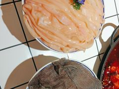 -旧街市鲜货老火锅(大光路店)