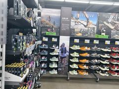 -迪卡侬(南二环店)