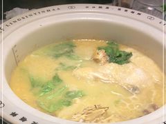 -领鲜天下·焗海鲜·花胶鸡(天目里店)