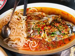 剁椒鱼头-新白鹿餐厅(松江开元地中海店)