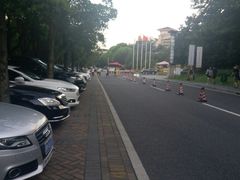 -星河湾商业街地面停车场