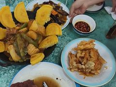 -鹤乡东北菜(崮山路店)