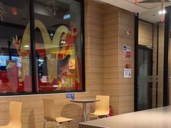 -麦当劳(滨河路DT店)