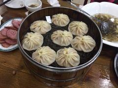 -老长江路灌汤包(天津路总店)