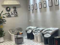 -老男孩男士理容馆·理发·烫染·修面