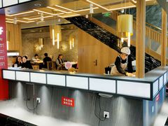 -梦航彩虹之约自助餐厅(华府天地店)