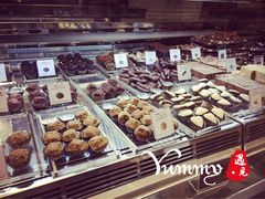 -VENCHI 闻绮(北京国贸商城店)