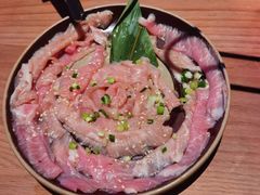 松板猪-烧肉达人•炭火烧肉(新天地店)