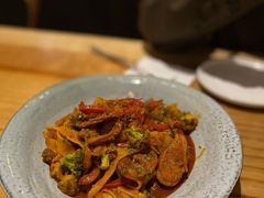 辣汁香肠宽面-A30 BISTRO