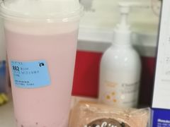 -瑞幸咖啡(1+1大厦店)
