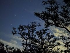 -鬼笑石后山停车场