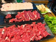 -小牛家村·贵州黄牛肉火锅(梦想小镇二分店)