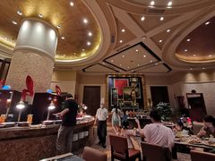 -怡聚轩全日制自助餐厅(大中华喜来登酒店)