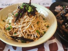 -靓靓蒸虾·头牌蒸虾(万松园玲珑店)