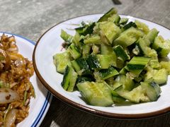 拍黄瓜-巴依兄弟西域美食(机场店)