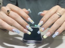 -晨·艺美甲美睫