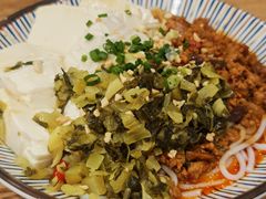 -鲜越鲜鱼粉(财富购物中心店)