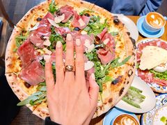 黑松露生牛肉披萨-Alimentari Grande(东湖路店)