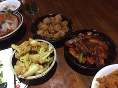 -艳阳天民俗村(公园路店)