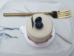 -UNI UNI(环亚凯瑟琳店)