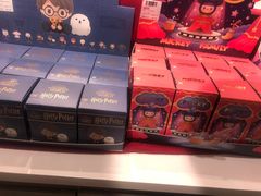 -泡泡玛特POPMART(杭州乐堤港店)